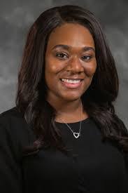 Erin Hadley's Instagram, Twitter & Facebook