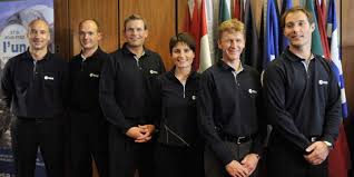 Thomas pesquet is a french astronaut, which is so cool. Esa Nominiert Sechs Astronauten Reiseziel Mond Taz De
