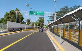 Guatemala and mexico had 10 formal border crossings in 2004: Regresa La Calma A La Frontera De Mexico Con Guatemala El Heraldo De Chiapas Noticias Locales Policiacas Sobre Mexico Chiapas Y El Mundo