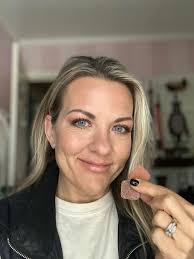 Recipe for thicker eyebrows and eyelashes