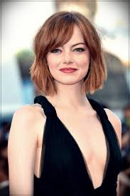 It's your choice whether you want to apply bang on one side or on the both sides. Bob With Side Bangs Round Face Bpatello