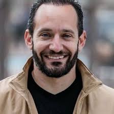 Andrew Amiel's Instagram, Twitter & Facebook