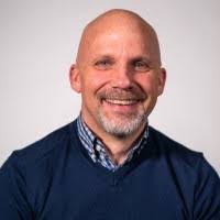 Scott Roper's Instagram, Twitter & Facebook