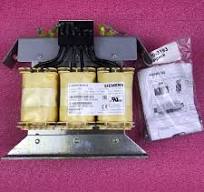 Siemens Sinamics 6SL3202-0AE18-8CA0 VFD Output Reactor 3Ph 9A, 0-480V,  0-200Hz