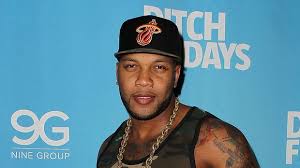 Flo rida & 99 percent accompanied by the roots perform a live version of this on the universal when blair is walking through the hall way and puts flo rida music to annoy nelly yuki who hates. Flo Rida Biografie Infos Und Bilder Prosieben