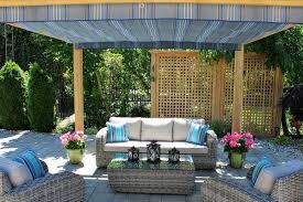 Placing Lattice Walls In Key Areas Can Help Define Spaces And Add Privacy Retractable Shade Outdoor Decor Pergola