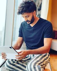 Jun 03, 2021 · ऐसा ही वीडियो रितेश देशमुख (riteish deshmukh) ने भी शेयर किया था. Riteish Deshmukh