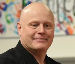 William Lance's Instagram, Twitter & Facebook