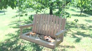It looks like a porch swing bench with 2 seats, allows 2 or more birds to feed at the same time. How To Create A Pretty Swing Bench Birds Feeder Diy Crafts Tutorial Guidecentral Youtube