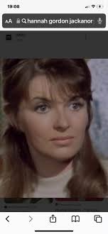 Hannah Gordon, I remember her in Jackanory back in the late 70s as a kid ,  long blonde hair , gorgeous, then in The Elephant man as Anthony Hopkins  wife 1980 😋😋😋