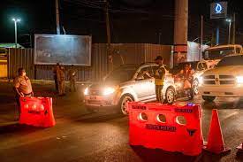 De la madrugada del día siguiente, en 25 provincias de las 32 en las que está dividida la nación caribeña. Gobierno Mantiene El Mismo Horario Del Toque De Queda