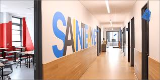 18 idées pour la peinture du couloir (+photos & astuces). Et Si On Enseignait L Esprit Critique Et La Creativite A L Ecole Amenagement Des Espaces Educatifs Classe De Demain