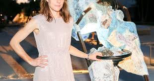 Bildergebnis für Hilary Harnischfeger