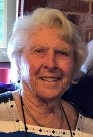 Janelle Gage's Instagram, Twitter & Facebook