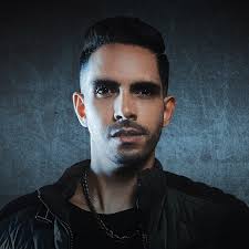 Benavides relanza su carrera con nueva producción