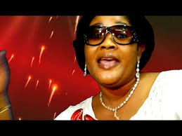 CLIP MAMAN ROSE NYE YAYRA