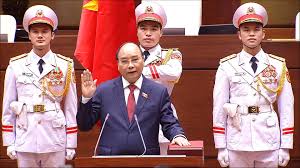 Quy trình bầu chủ tịch nước, thủ tướng chính phủ và chủ tịch quốc hội sẽ được thực hiện từng bước quốc hội thảo luận, biểu quyết thông qua danh sách để bầu chủ tịch quốc hội, chủ tịch hội. Feiny4v4wl8ljm