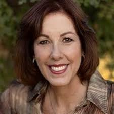 Sheri Henderson's Instagram, Twitter & Facebook