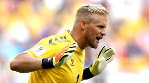 Kasper schmeichel (kasper peter schmeichel, born 5 november 1986) is a danish footballer who plays as a goalkeeper for british club leicester city, and the denmark national team. Dinamarca 1 X 1 Australia Kasper Schmeichel World Cup Fifa World Cup