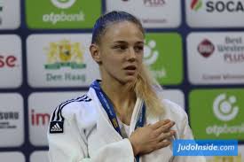 В схватке за третье место она одолела ширу ришони из. Ukrainskaya Krasavica Stala Samoj Molodoj Chempionkoj Mira Po Dzyudo Znaj Yua