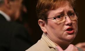 Capul lui Renate Weber cer!