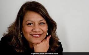 The shadow cabinet — uk / us the leading members of the uk parliament belonging to the largest party that is not in power. Indian Origin Lawmaker Valerie Vaz Appointed To Uk Shadow Cabinet Role