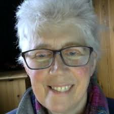 Dr Eleanor Warren (@elmwarren)