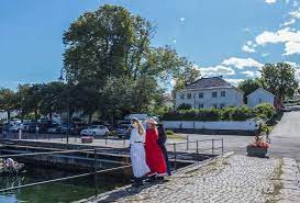 It is a voluntary scheme that allows the administrators to shape their own professional profile. Horten Norway Historic Sites And Outdoor Activities