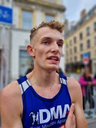 Run in Lyon. Semi-marathon : Duncan Perrillat record, Hugo Thibault plein  de promesses