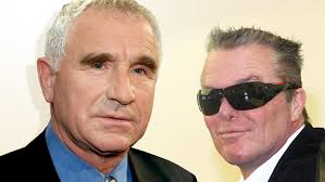 Darling, i love you, soll sie zu ihm laut bild gesagt haben, bevor sie friedlich in der villa in los angeles starb. Frederic Prinz Von Anhalt Enttauscht Von Sohn Marcus Prinz Von Anhalt Er Will Die Adoption Auflosen