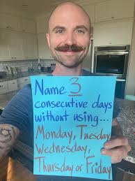 Male singer known for having the most unique voice. 🎶