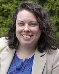 Laura Karn's Instagram, Twitter & Facebook