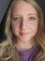 How to achieve a smoother makeup look?