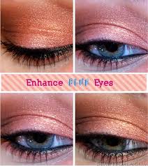enhance blue eyes copper eyeshadow look