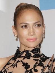 جنيفر لوبيز في 12 نيسان 2014 في تسليم جوائز غلاد الخامس والعشرين. Jennifer Lopez Actor Filmography Photos Video