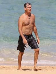 Το ταξίδι στη βιρμανία (video). Ekeinos Klebei Kardies Kai H Syzygos Toy Bgainei Etsi Tasos Doyshs