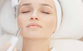 5691 likes · 15 talking about this. Are Microcurrent Facials Better Than Botox And Fillers Etre Vous