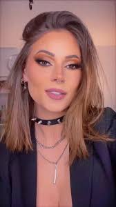 Qui reconnaitra le bracelet blanc que j’ai au poignet ? 🤪 #makeup #fyp  #pourtoi #belgium