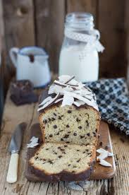 Torta yogurt cocco e cioccolato. Plumcake Allo Yogurt Greco Con Cocco E Cioccolato