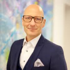 executivesummit #aboutyesterday #plc #community