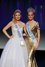 Née le 19 novembre 1999 à bayonne, andréa mesure 1m73. Toutes Nos Plus Miss Poitou Charentes Pour Miss France Facebook