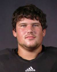 55a-track-wingfield-makes-regionals-with-late-surge