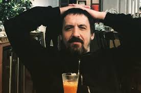 Полное имя — смольянинов артур сергеевич. Artur Smolyaninov Umer Otkuda Vzyalos Kliker