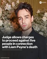 Miranda Lambert sparks a debate over concert etiquette after the country  singer paused her performance to scold fans for taking selfies.  #mirandalambert #concert #selfie #fans #celebrity