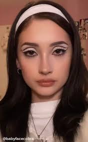 Emily Bolanos's Instagram, Twitter & Facebook