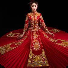 They often ended up in shops and were bought by tourists. Floral Embroidery Pleated Skirt Traditional Chinese Wedding Suit Traditional Chinese Wedding Chinese Wedding Dress Traditional Traditional Outfits