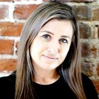 Melissa Gelman's Instagram, Twitter & Facebook