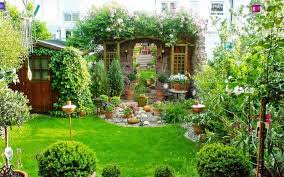 Reihenhausgarten Geschickt Gestalten Reihenhausgarten Gartengestaltung Ideen Kleiner Garten