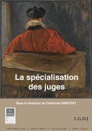 Il est néanmoins possible pour le juge aux affaires familiales d'écarter ce principe quand la mise en œuvre de l'autorité parentale commune s'avère impossible ou contraire aux intérêts de l'enfant mineur. La Specialisation Des Juges Le Juge Specialise Le Juge Aux Affaires Familiales Presses De L Universite Toulouse 1 Capitole