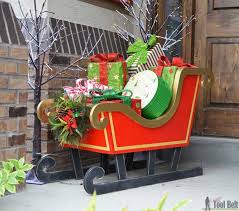 Diy Santa Sleigh Her Tool Belt Christmas Yard Art Outdoor Christmas Diy Christmas Decorations Diy Outdoor